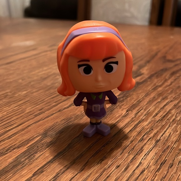 Daphne Blake Bubble Head Figure From Scoopy Doo Cartoon - Picture 6 of 8